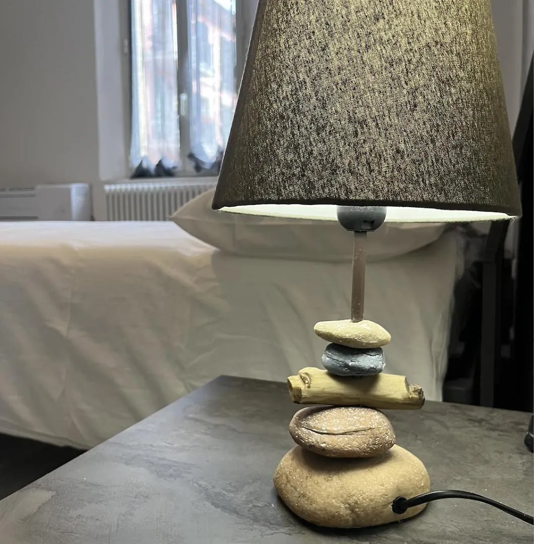 Suite Storchi - Apartment Near Downtown Modena Italy