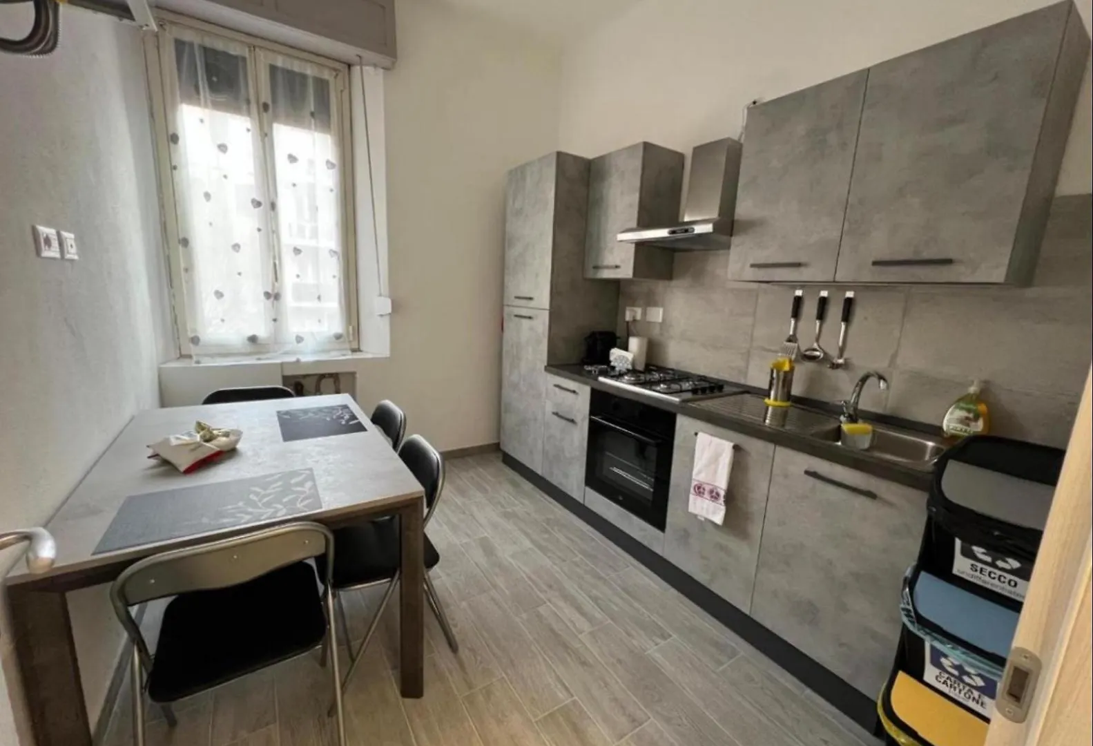Suite Storchi - Apartment Near Downtown Modena Italy